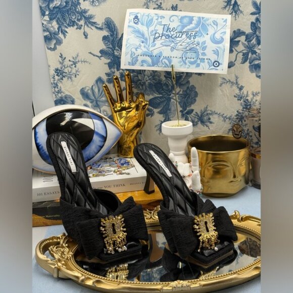 🆕 GIANNI BINI 🧿 NWOB Peeka Surrealist Keyhole Ornament Bow Slide, Black - Sz 8 - Picture 3 of 16